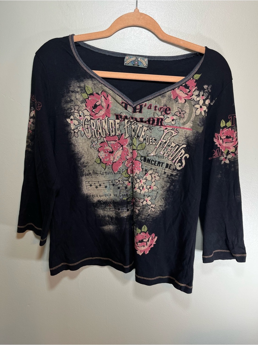 Vintage Y2K Whimsigoth Graphic Top Black Rose Floral Rhinestone 3/4 Sleeve